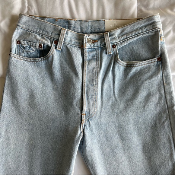 Shop Aligrace Levis - Picture 3 of 15